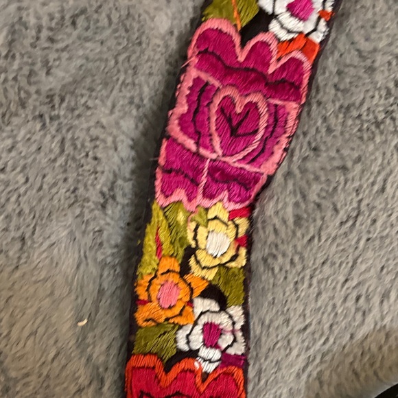 Giani Bernini  Leather Satchel with Adjustable Strap - Picture 3 of 11